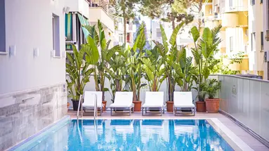 AMFORA HOTEL & SPA