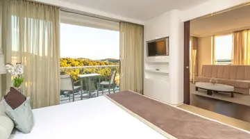 Amfora Hvar Grand Beach Resort