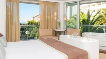 Amfora Hvar Grand Beach Resort