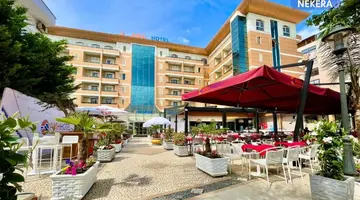 AMH Hotel Durres
