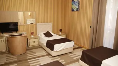 AMH Hotel
