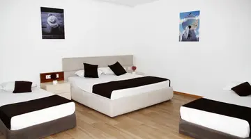 AMH Hotel