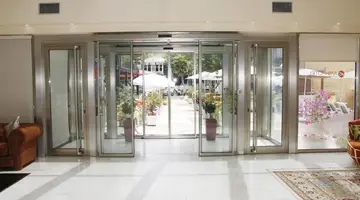AMH Hotel