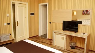 AMH Hotel
