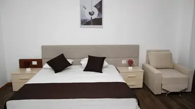 AMH Hotel