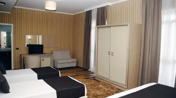 AMH Hotel