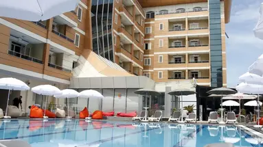 AMH Hotel