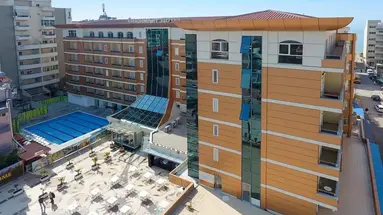AMH Hotel