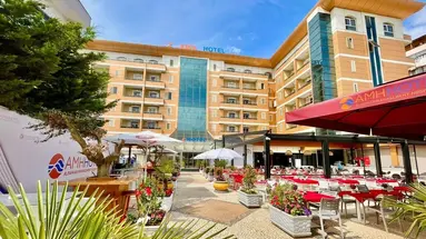 AMH Hotel