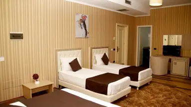 AMH Hotel