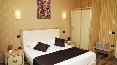 AMH Hotel