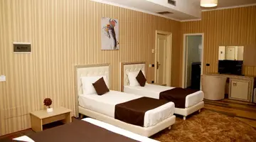 AMH Hotel