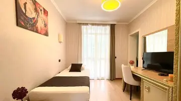 AMH Hotel