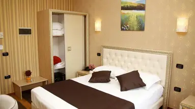 AMH Hotel