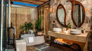 AMIANA RESORT CAM RANH