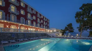 AMINESS BELLEVUE HOTEL****