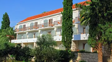 AMINESS CASA VELARIS