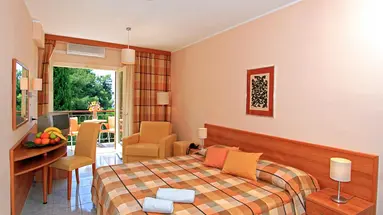 AMINESS CASA VELARIS