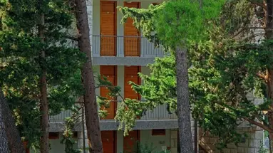 AMINESS CASA VELARIS