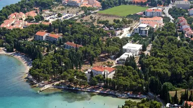 AMINESS CASA VELARIS