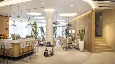 AMINESS LAUREL KHALANI HOTEL*****