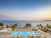 AMINESS LAUREL KHALANI HOTEL
