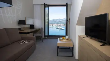 Aminess  Liburna Hotel