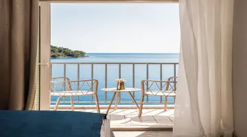 AMINESS LUME HOTEL****