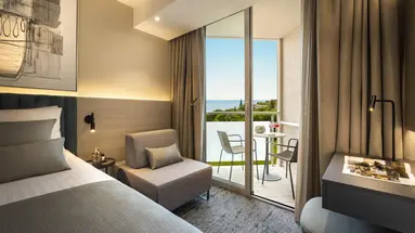 AMINESS MAESTRAL HOTEL
