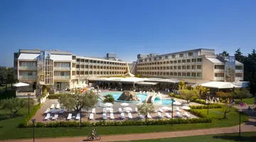 AMINESS MAESTRAL HOTEL