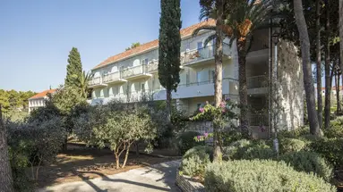 AMINESS VIVAL CASA VELARIS***