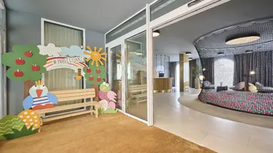 AMINESS VIVAL LISANJ FAMILY HOTEL****