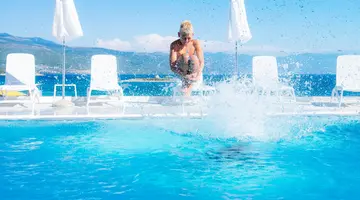 AMINESS VIVAL LISANJ FAMILY HOTEL****