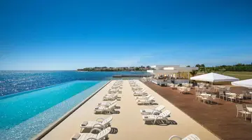 Aminess Vival Maestral Hotel