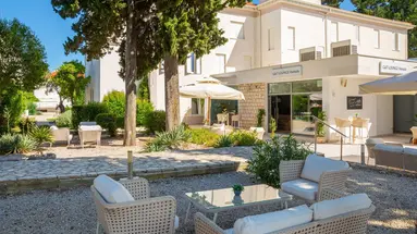 AMINESS VIVAL PORT9 RESIDENCE****