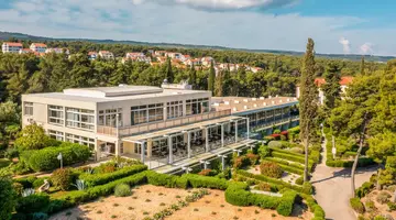 AMINESS VIVAL VELARIS RESORT****