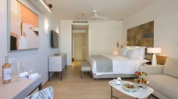 Amira Luxury Resort and Spa