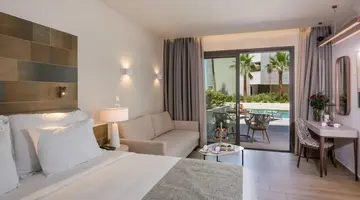 Amira Luxury Resort and Spa