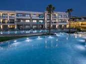 Amira Luxury Resort and Spa