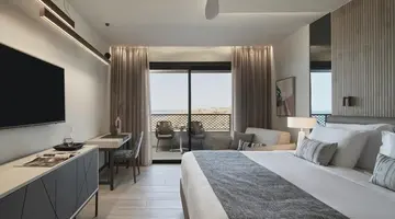 Amira Luxury Resort and Spa