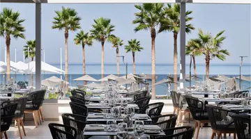 Amira Luxury Resort & Spa (Adults Only 1