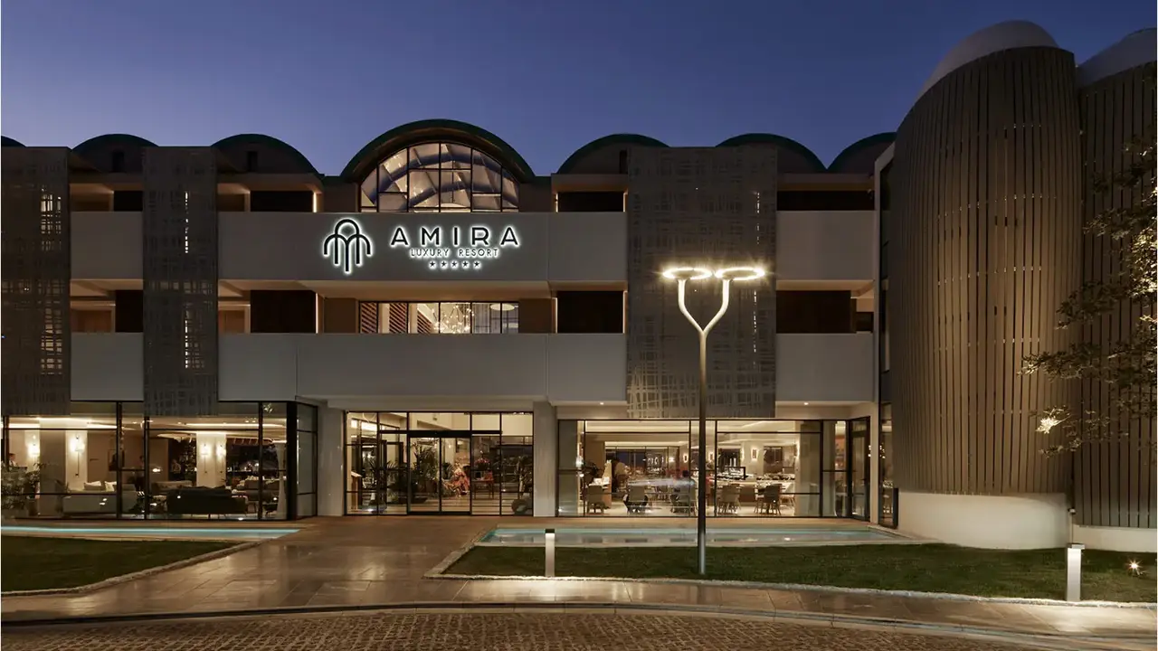 Amira Luxury Resort & Spa (Adults Only 1
