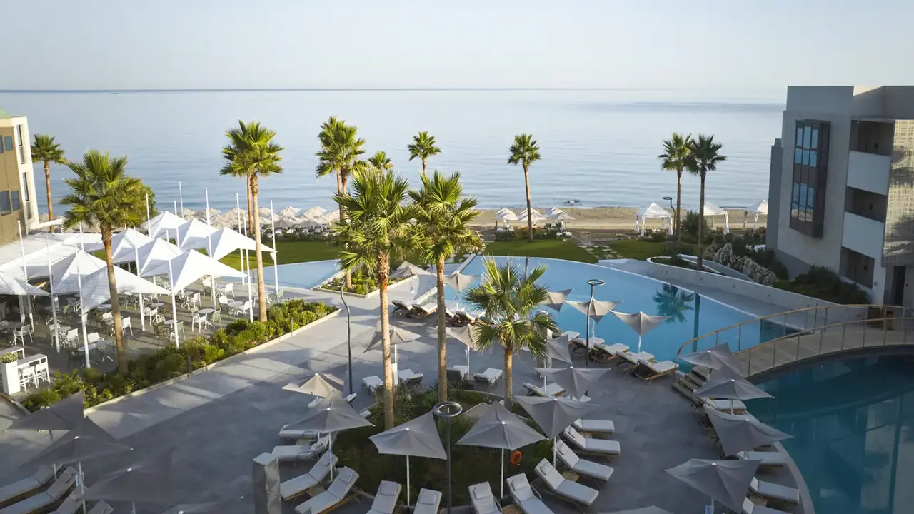 Amira Luxury Resort & Spa (Adults Only 1