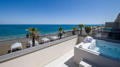 AMIRA LUXURY RESORT & SPA