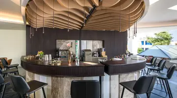 AMIRA LUXURY RESORT & SPA