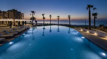 AMIRA LUXURY RESORT & SPA