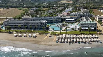 AMIRA LUXURY RESORT & SPA