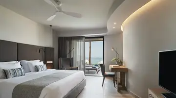 AMIRA LUXURY RESORT & SPA