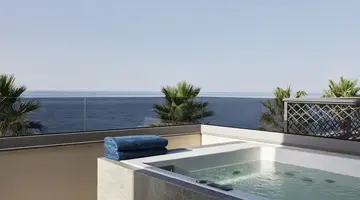 AMIRA LUXURY RESORT & SPA