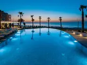 AMIRA LUXURY RESORT & SPA